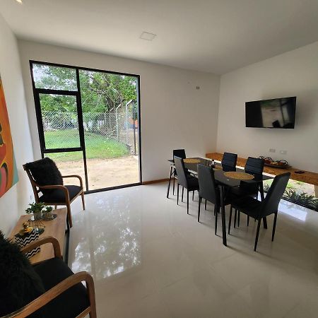 Amazonia Deluxe Lake Condo Leticia Bagian luar foto
