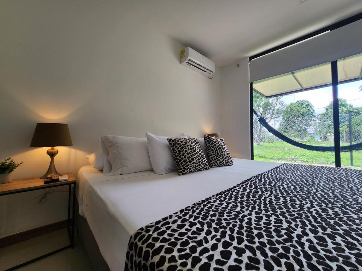 Amazonia Deluxe Lake Condo Leticia Bagian luar foto